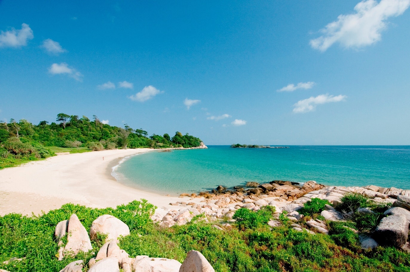 5 Pantai Tersembunyi di Bintan yang Wajib Dikunjungi