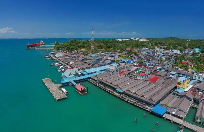 Taxi Service: Lagoi Resort Area ? Tanjung Uban City (Return)